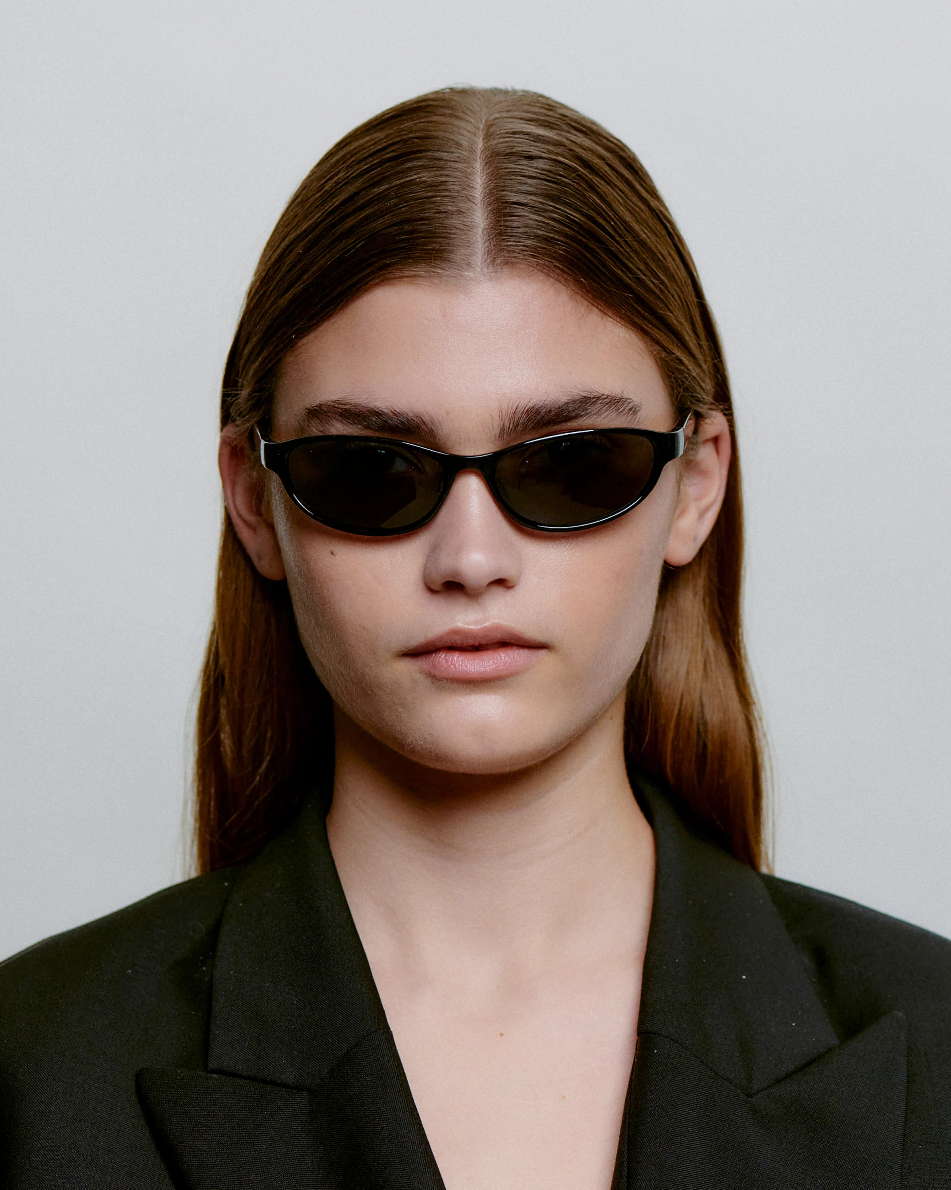 Alexa - Black - Image 4