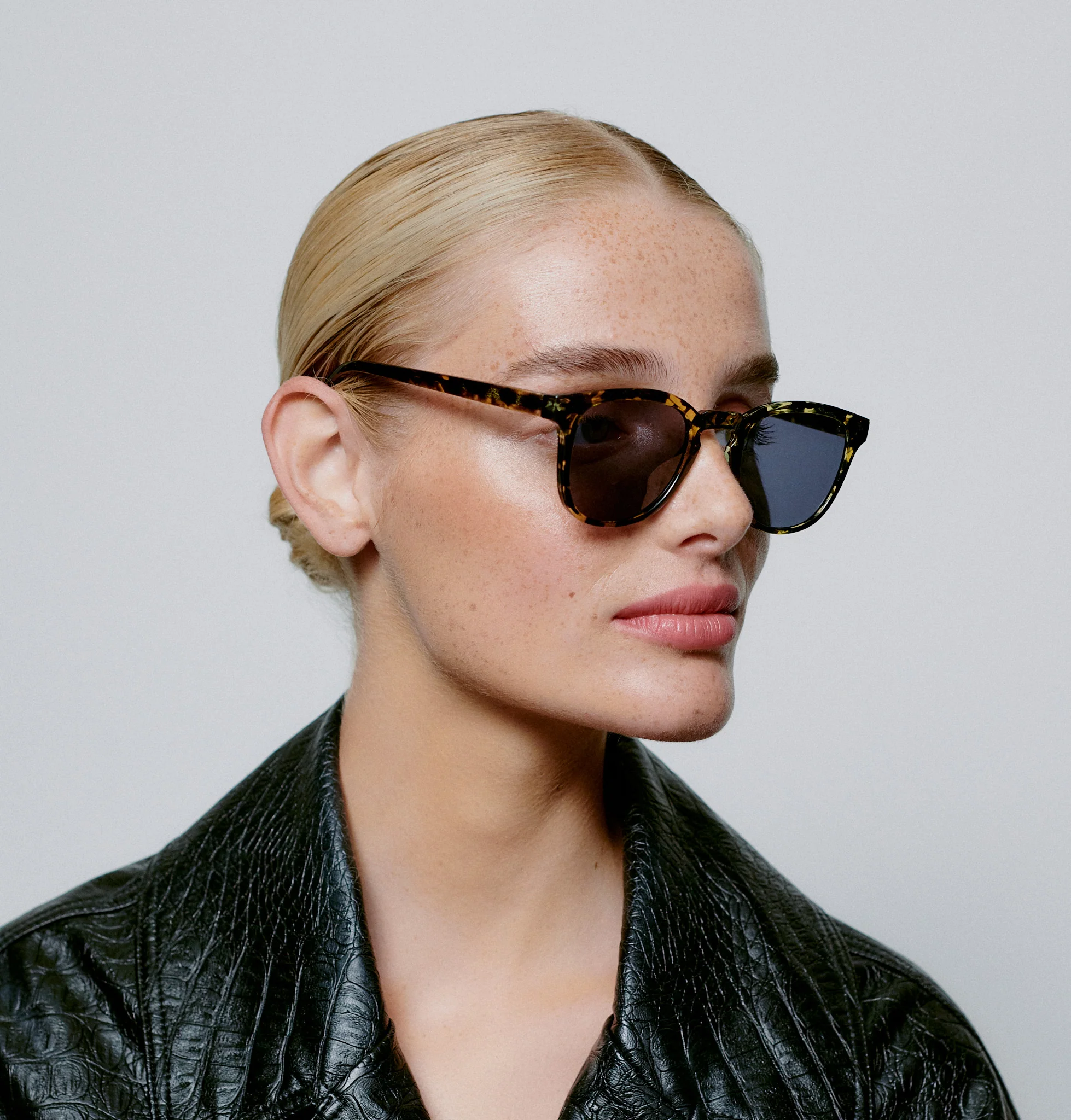 Bate - Black / Yellow Tortoise - Image 6
