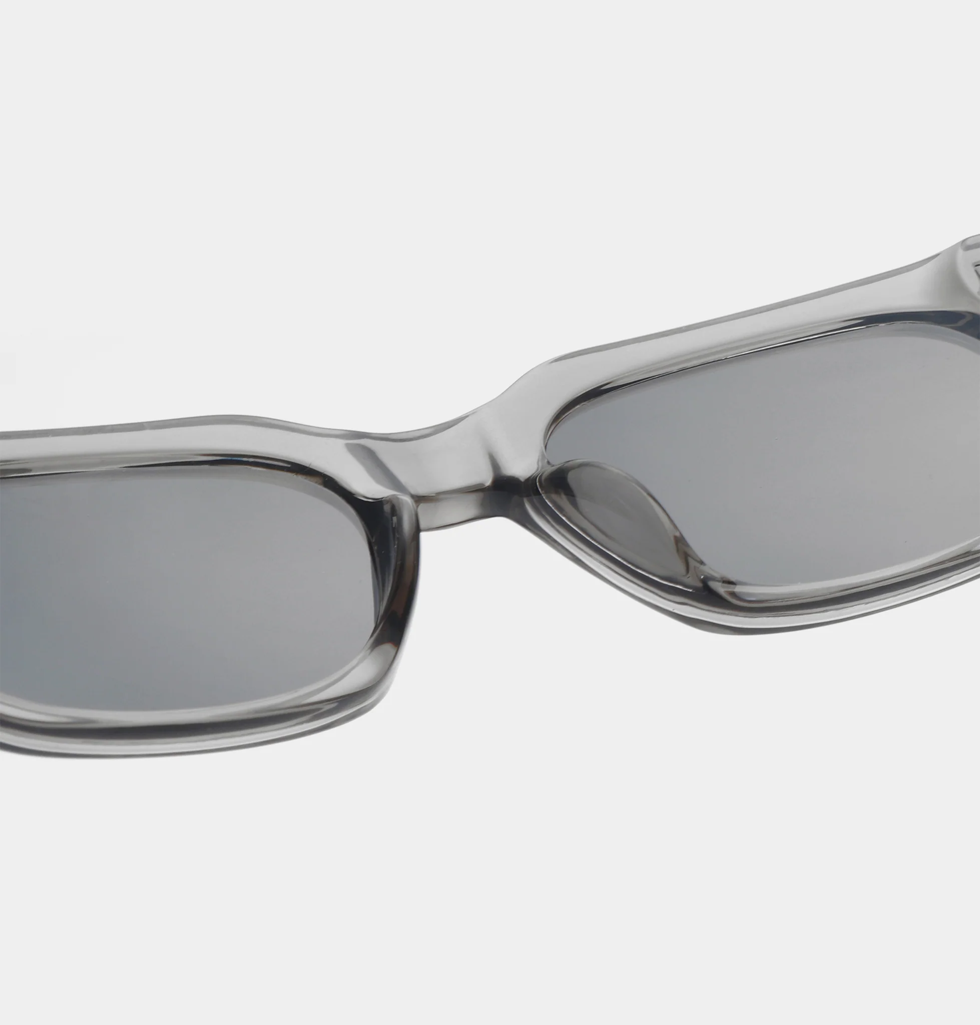 Bror - Grey Transparent - Image 6
