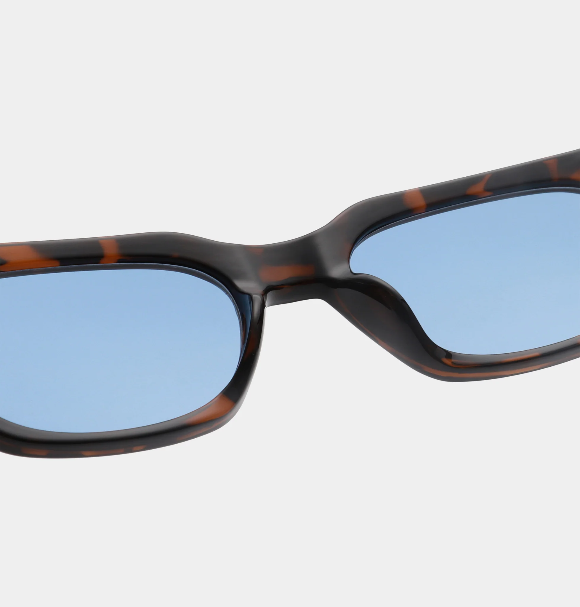 Bror - Demi Tortoise (Blue Lens) - Image 5