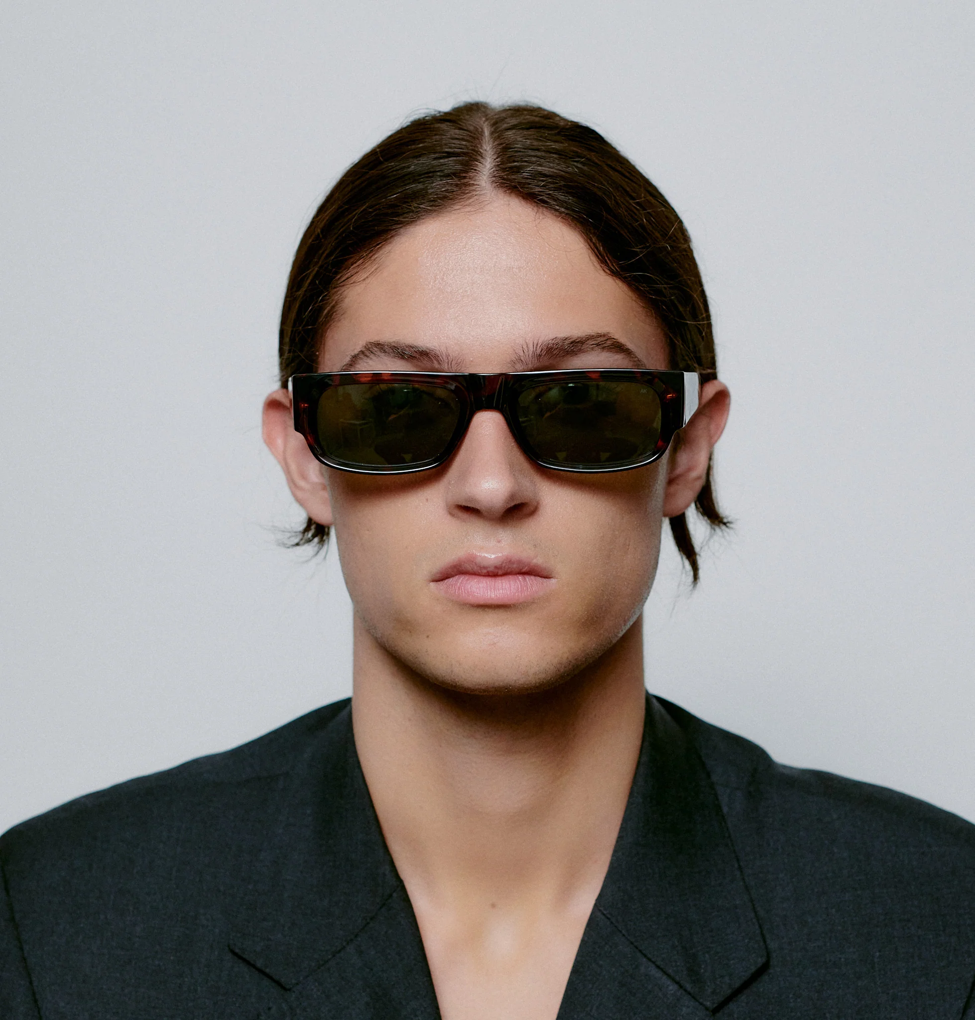 Jean - Demi Tortoise - Image 4