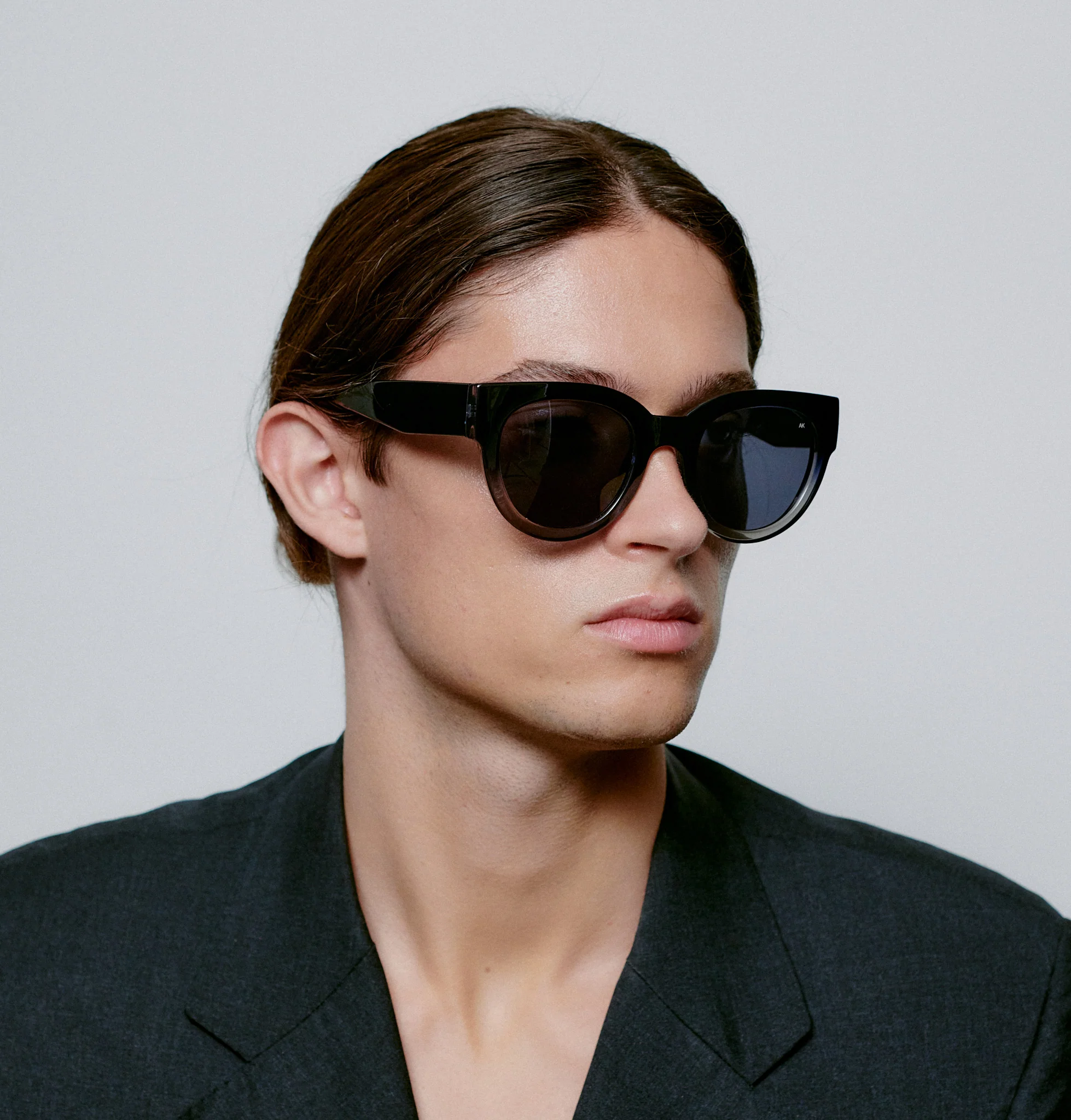 Lilly - Black - Image 7