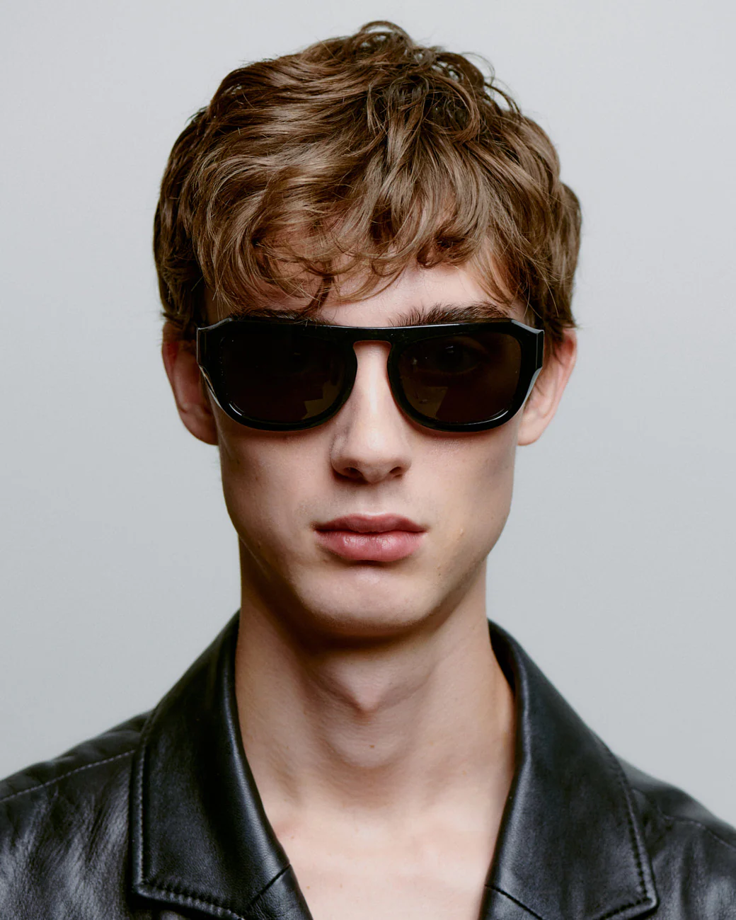 Max - Black - Image 4