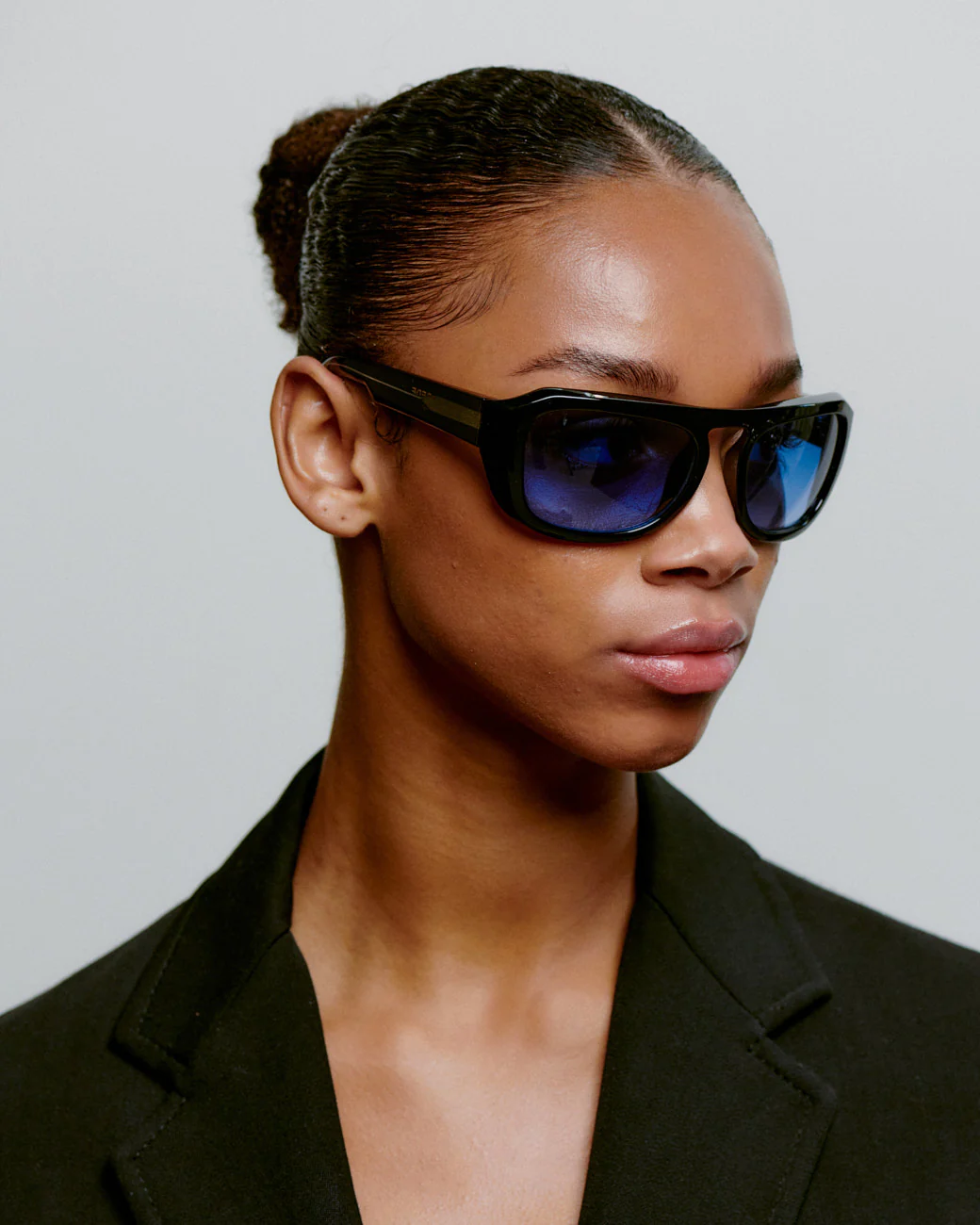 Max - Black (Blue) - Image 8