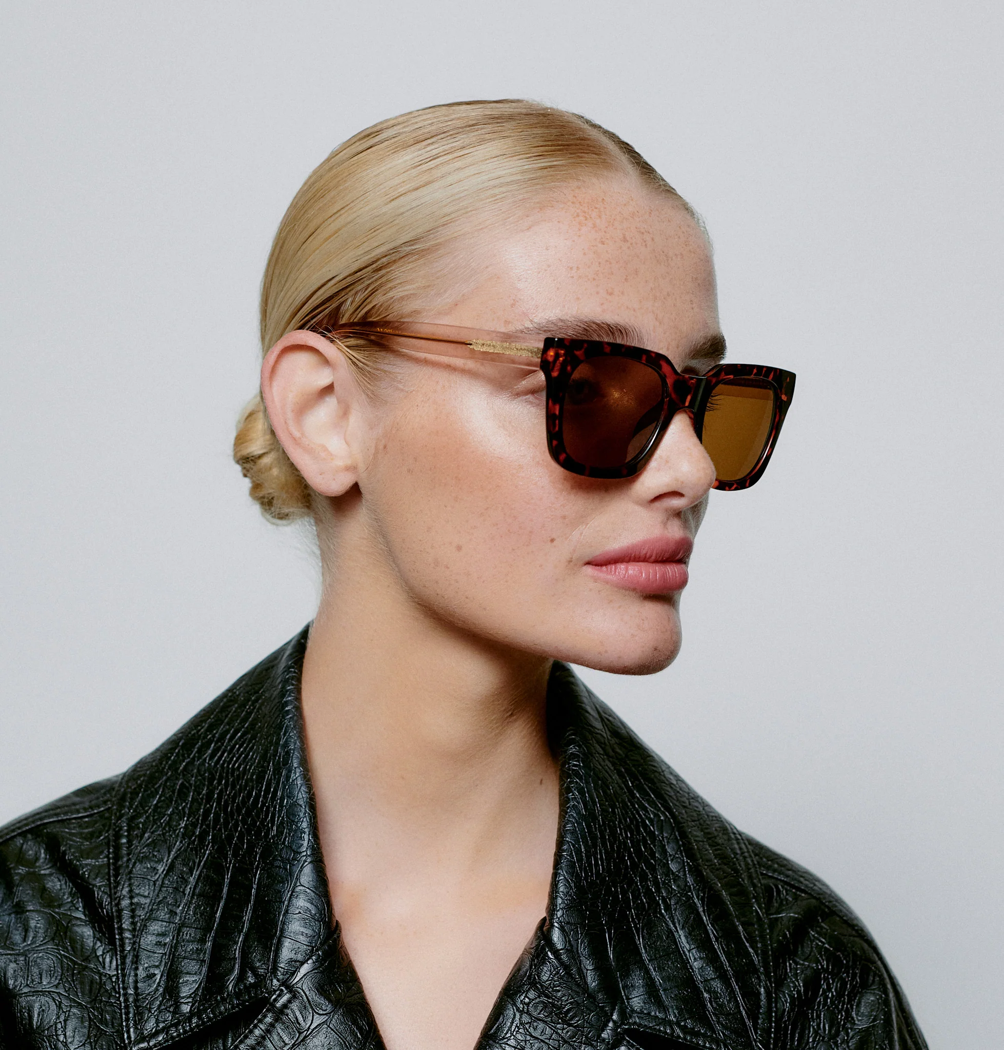 Nancy - Demi Tortoise - Image 4