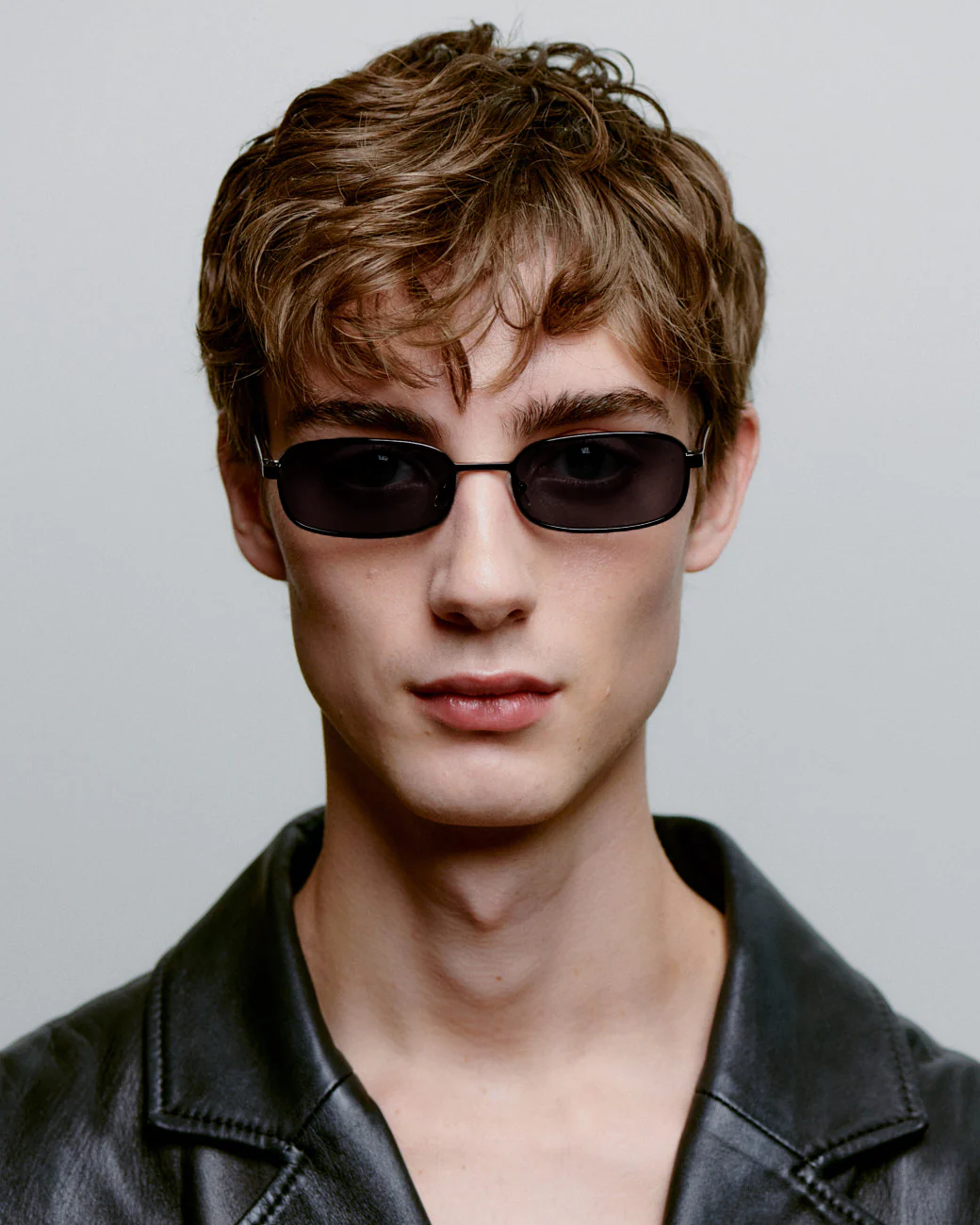 Noah - Black - Image 4