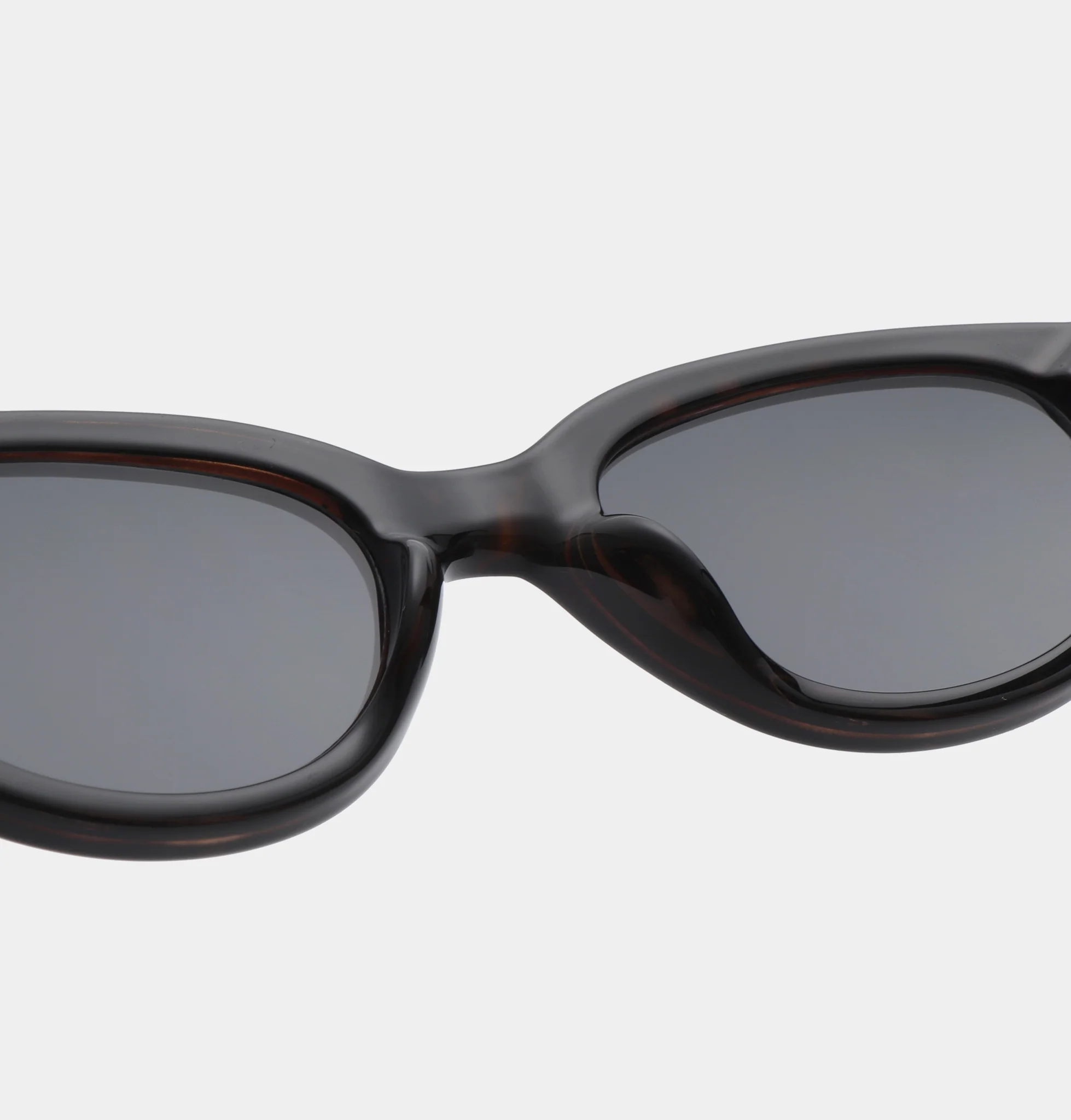 Winnie - Black - Image 5
