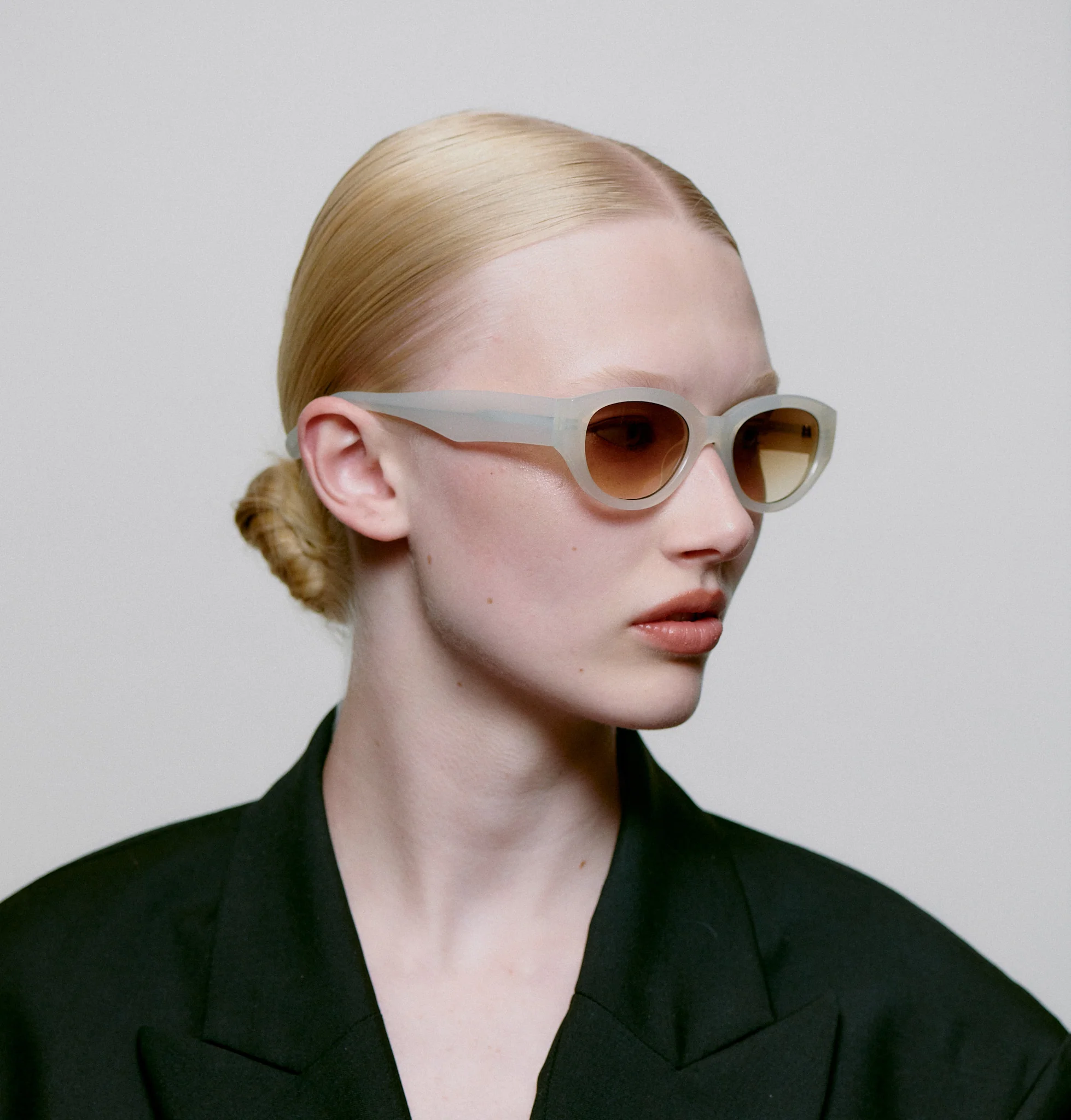 Winnie - Cream Bone - Image 7